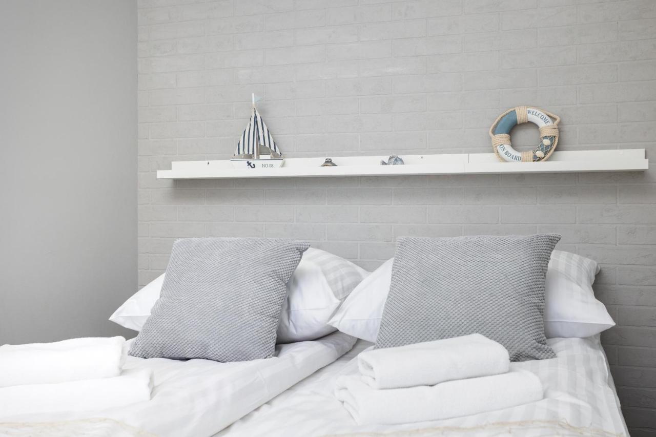 Apartament Of The Kings-alice